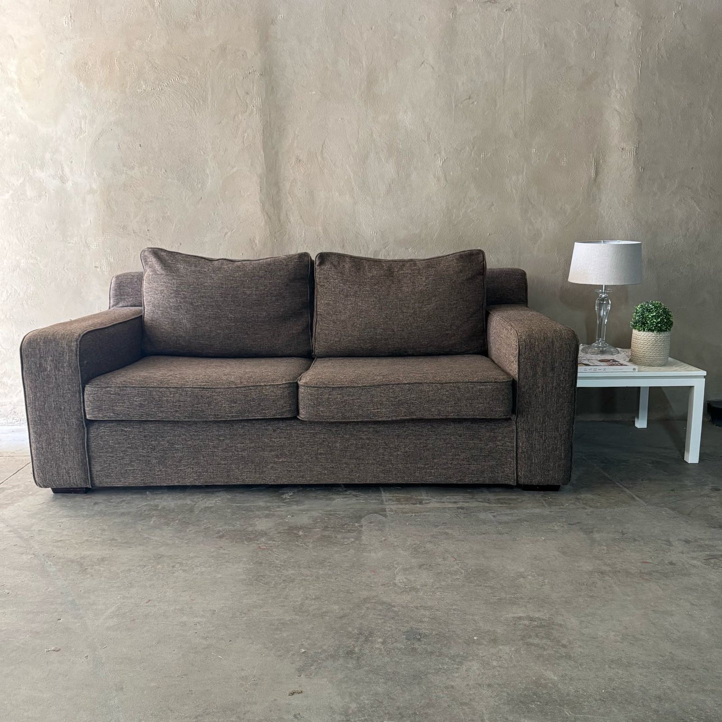 CORICRAFT COUCH