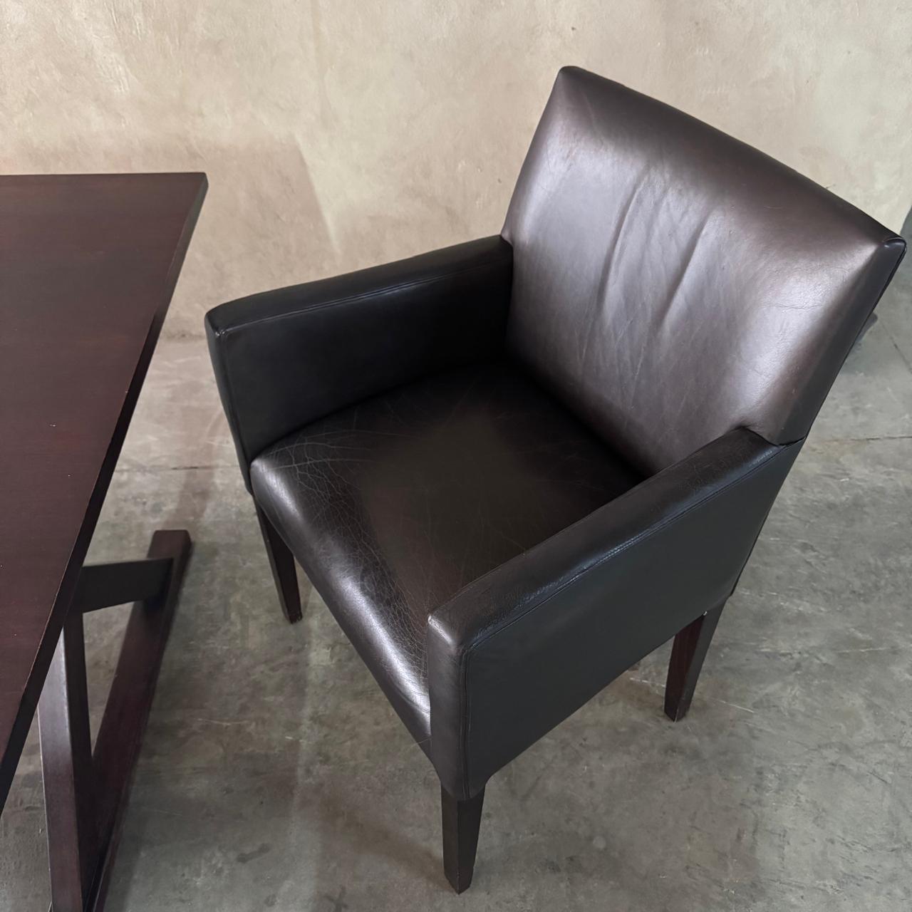 4 SEATER DINING SUITE