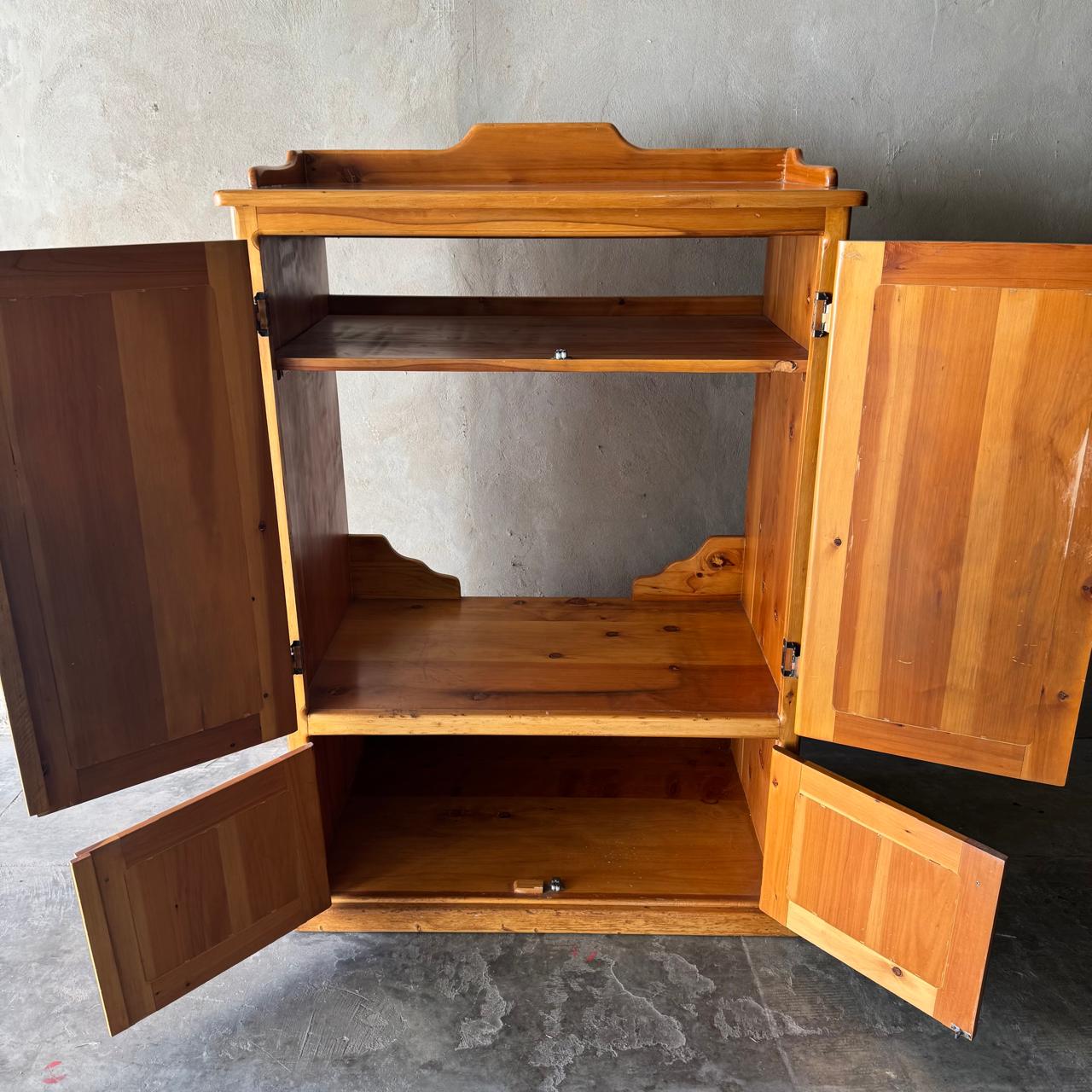 OREGON PINE TV UNIT/ CABINET