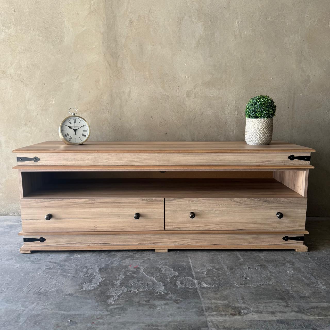 NEW DAKODA SOLID WOOD TV UNIT
