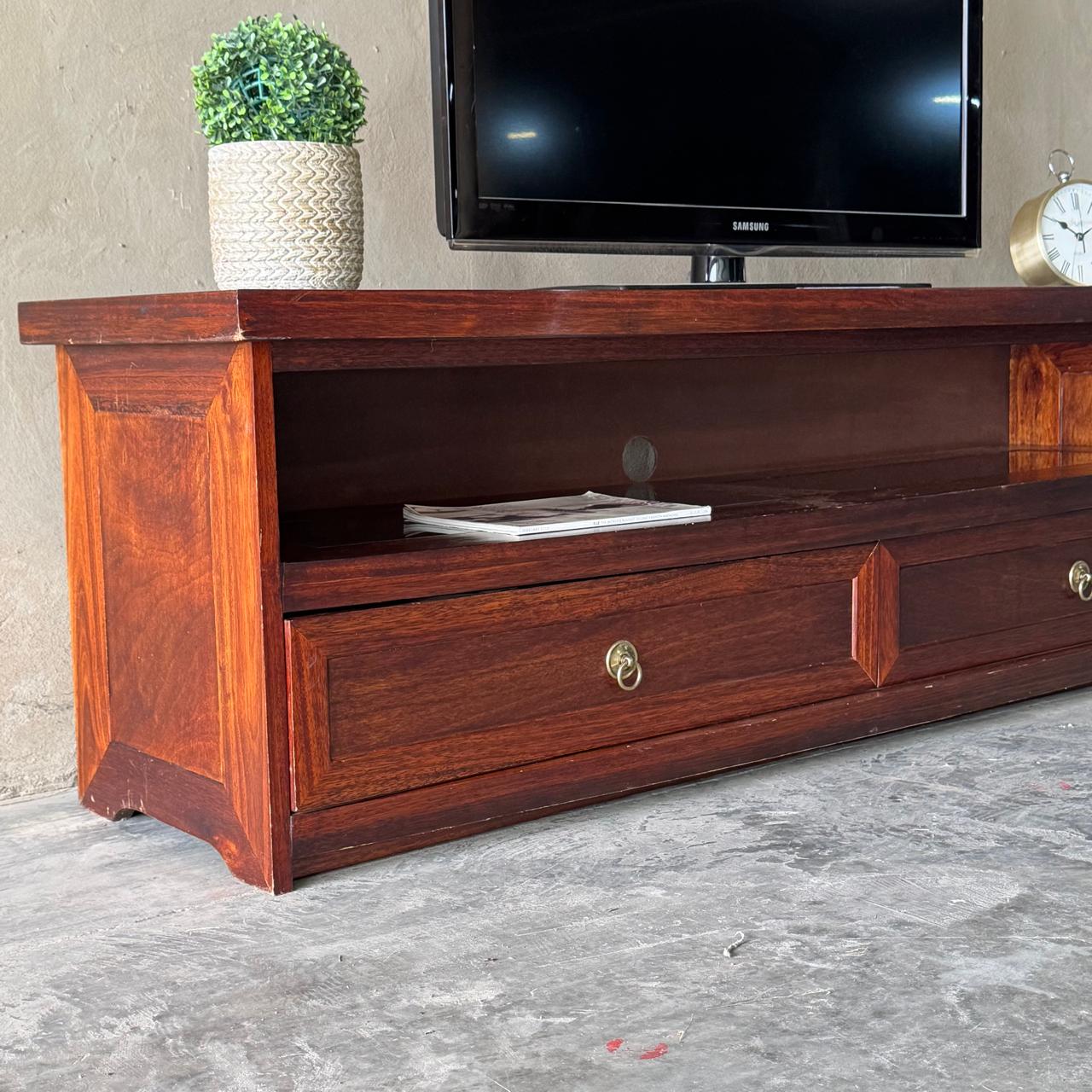 TRUEWOOD TV UNIT