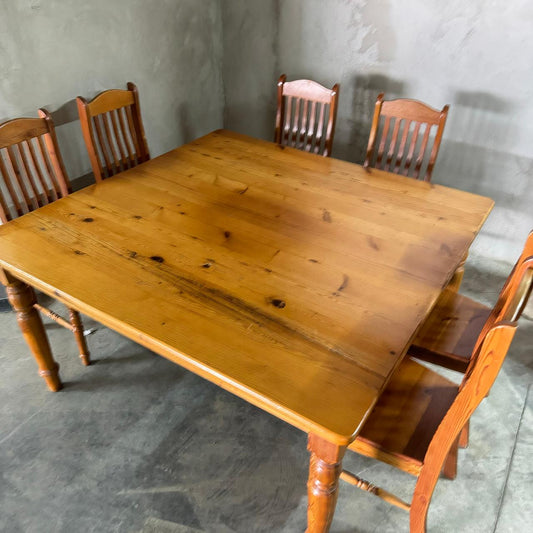 6 SEATER SQUARE PINE