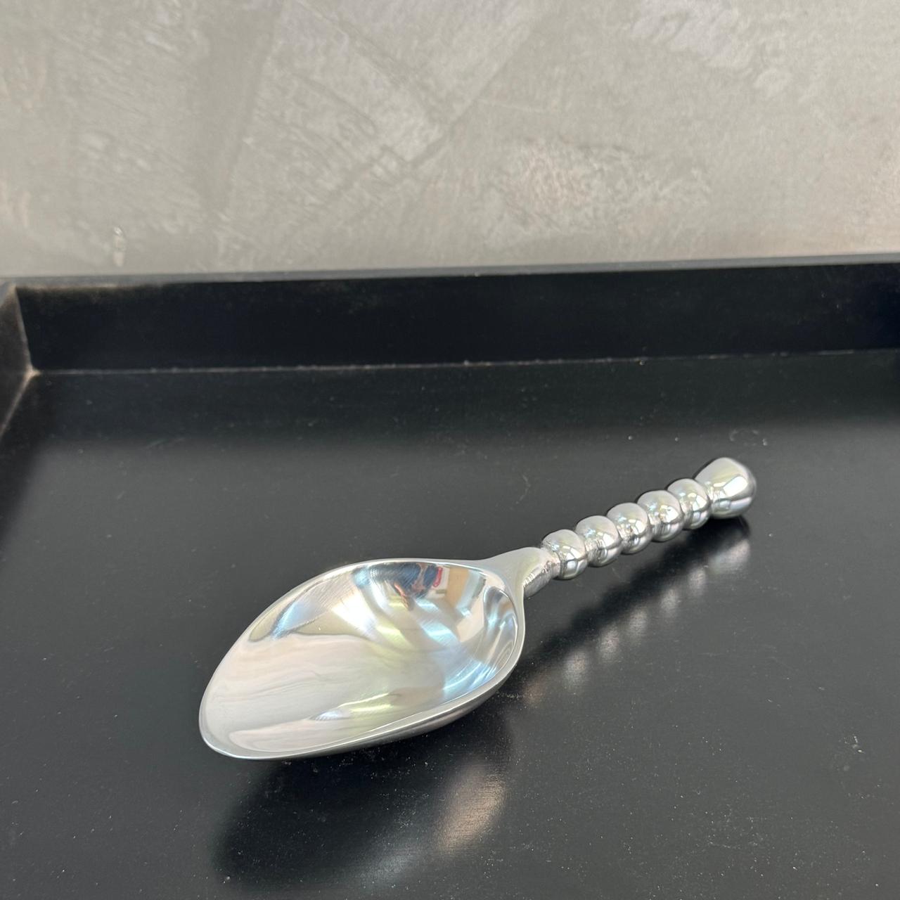 SILVER BEAD ICE SHOVEL