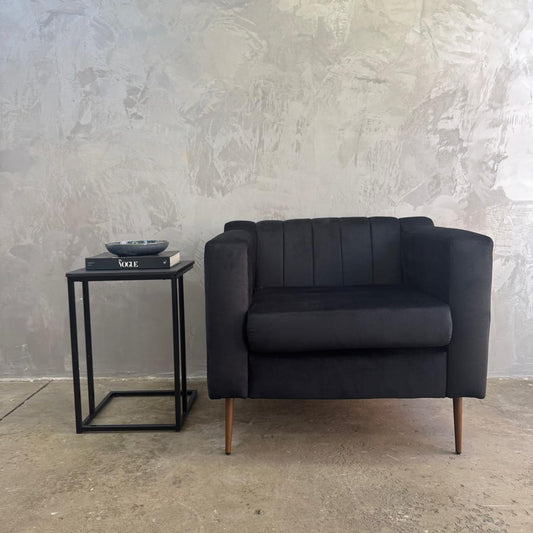LUNA VELVET ARMCHAIR