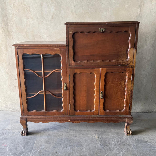 ANTIQUE DISPLAY UNIT