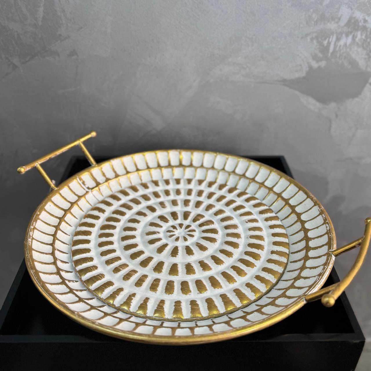 GOLD & WHITE TRAY
