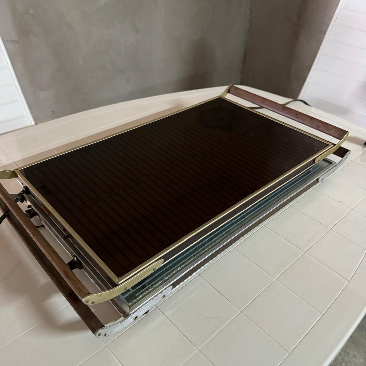 HOT TRAYS