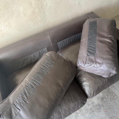 LEATHER COUCH