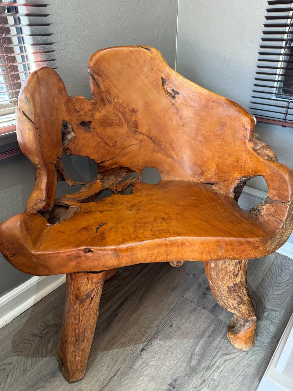 WOODEN ART CHAIR