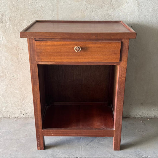 TALL WOODEN PEDESTAL