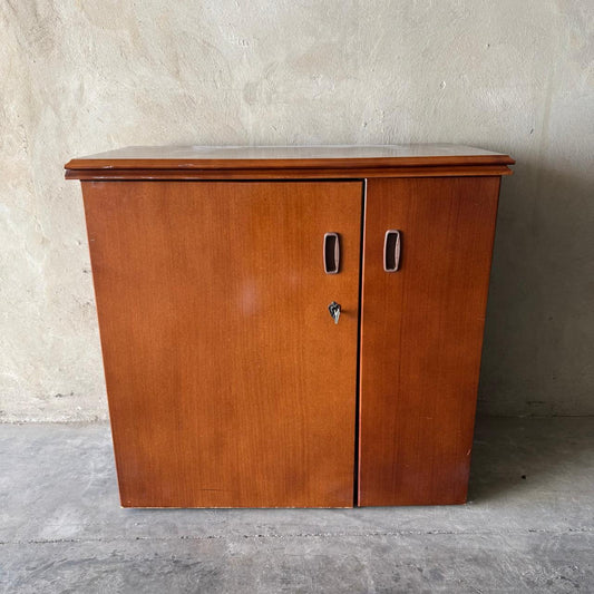 SEWING MACHINE CABINET