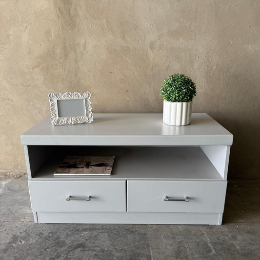 REFURBISHED TV UNIT